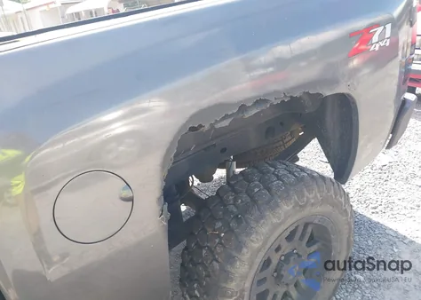 2007 Chevrolet Silverado 1500 Lt2 from USA, damaged, VIN 2GCEK13M971640176